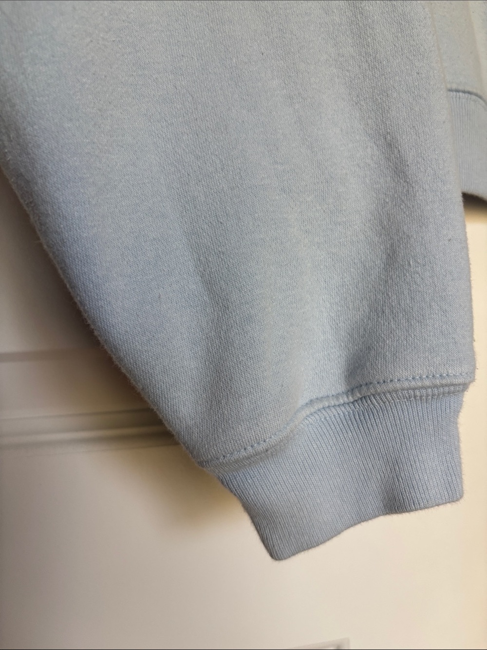 Gap VintageSoft Wedge Crew Light Blue Crew Sweatshirt - Picture 7 of 9